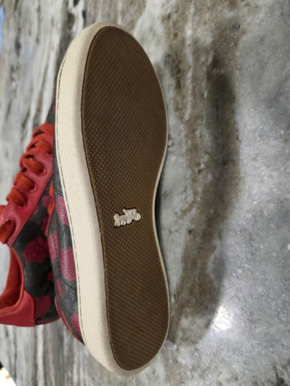 Coach Signature C Rose Floral Print Sneakers Red Leather Trim Low Top Women’s 7 - Picture 8 of 12